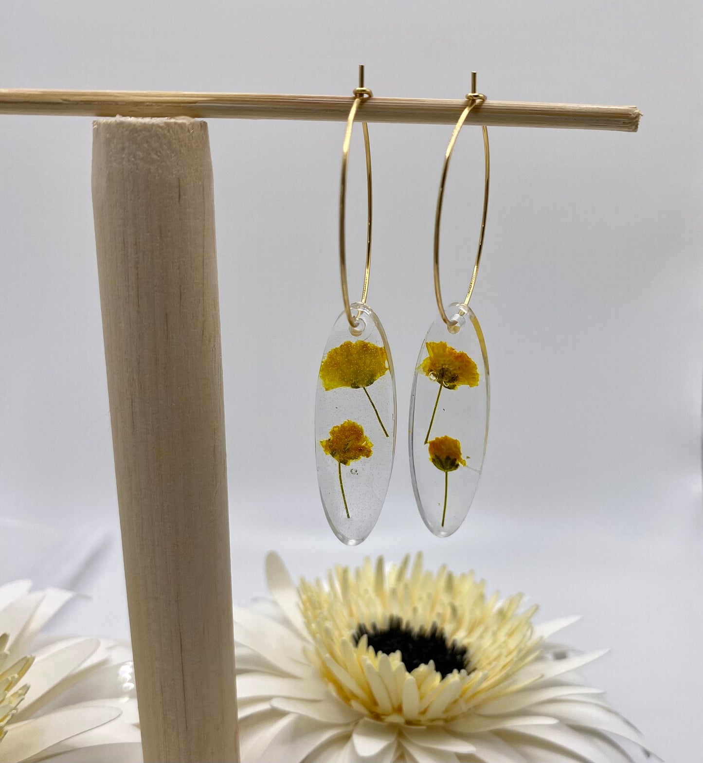Yellow Flowers in Medium Oval on Medium Gold Hoop