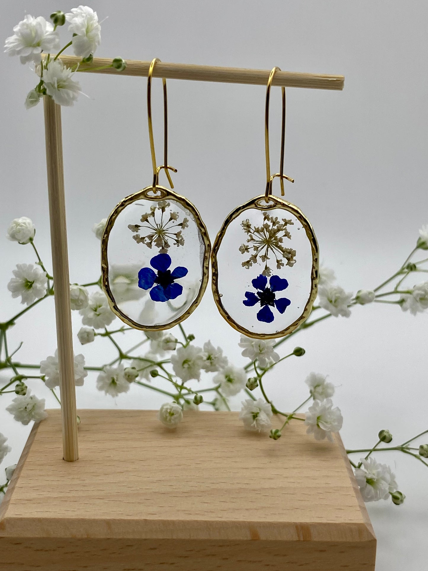 Hammered Gold Blue Flower and White Flower on Kidney Ear Wire