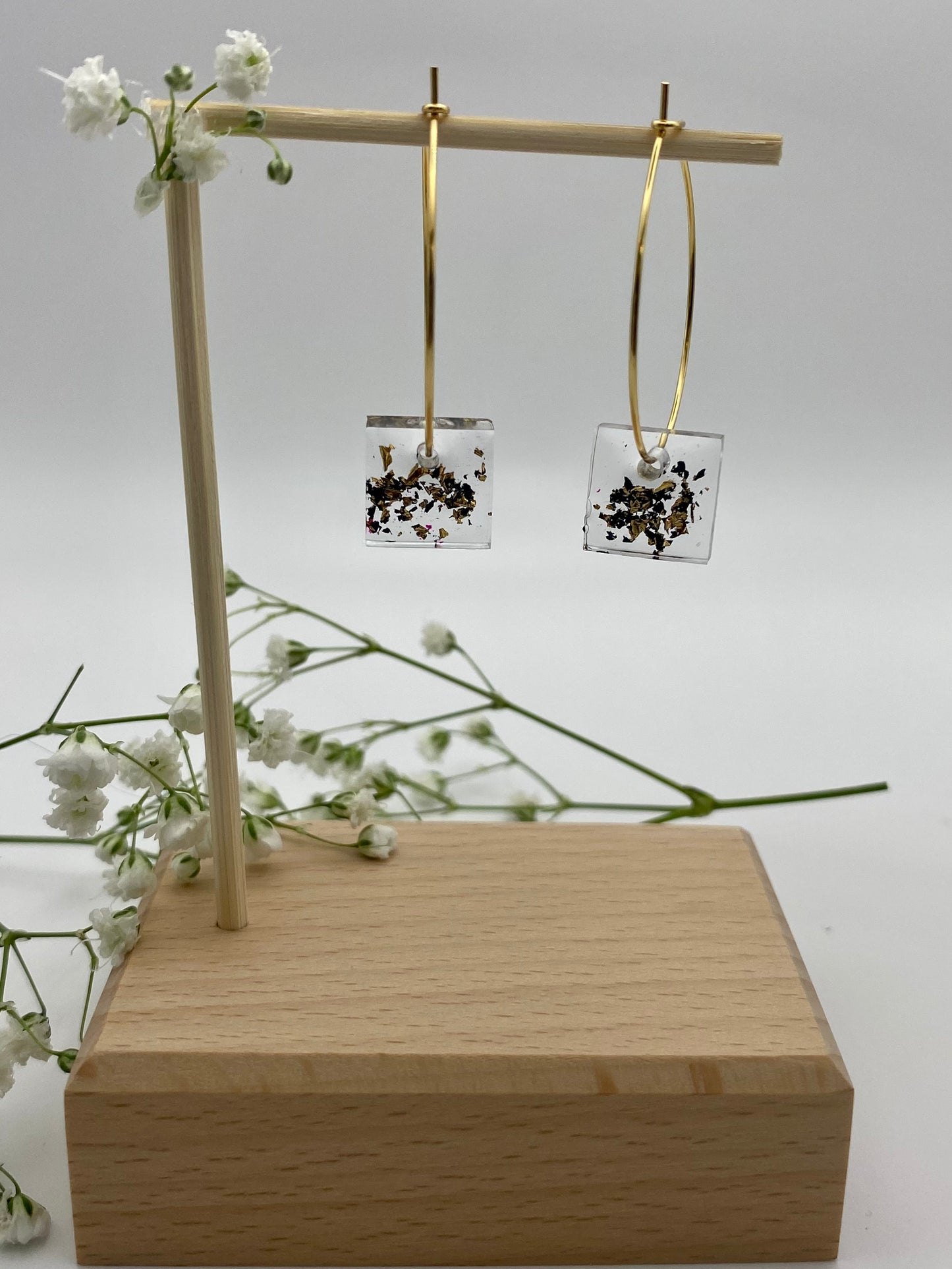 Resin Black and Gold Sparkle Small Square on Medium Gold Hoop